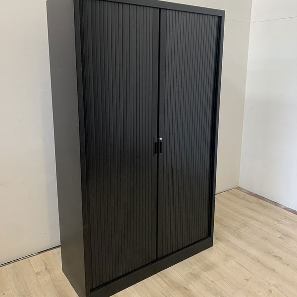 Large gamme de systèmes de portes coulissantes noires - disponibles sur  stock